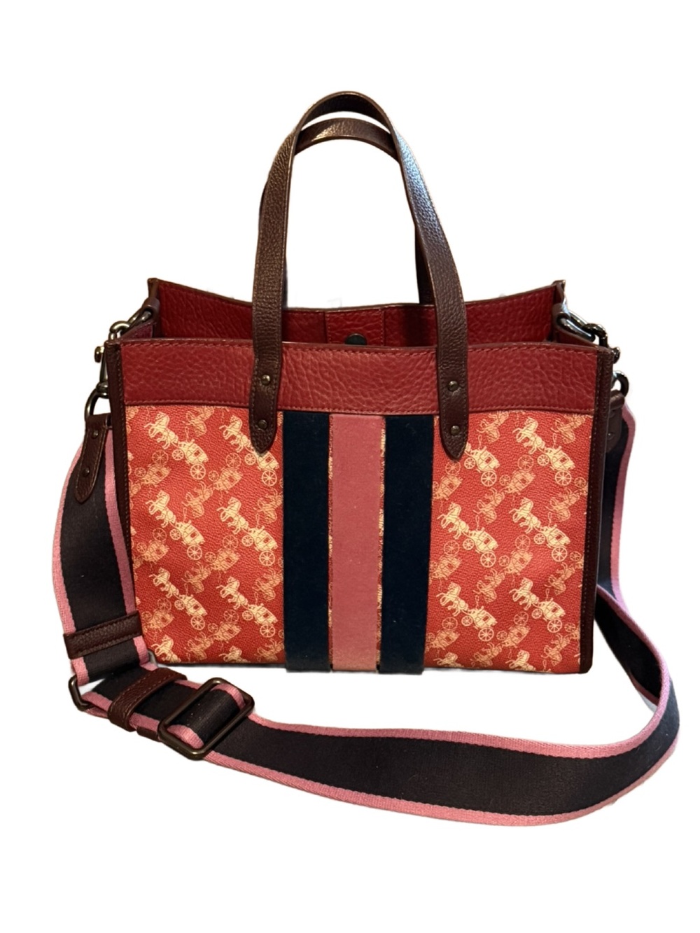 Coach Field Tote 30 With Matching Wristlet - Picture 4 of 16